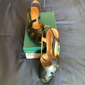 Clarks Eliza, black, peep toe, 3” heel, size 8-1/2